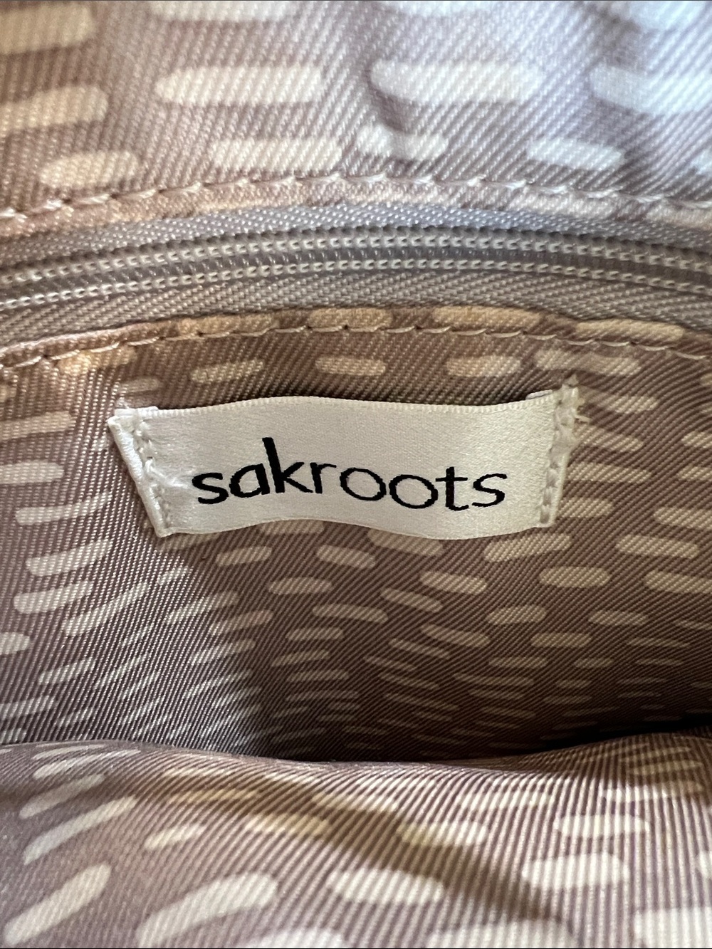 Sakroots Artist Circle Canvas Crossbody Bag Multicolor Print - Picture 12 of 14